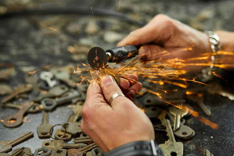 commercial lock rekeying